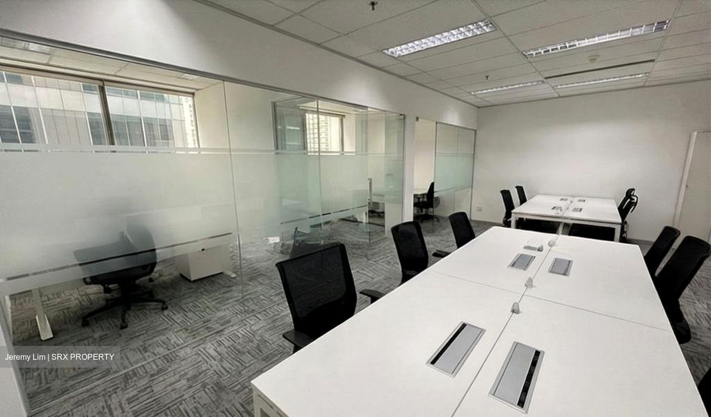 Robinson 112 (D1), Office #528916361